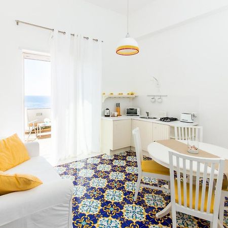 Residence Due Torri Майори Экстерьер фото