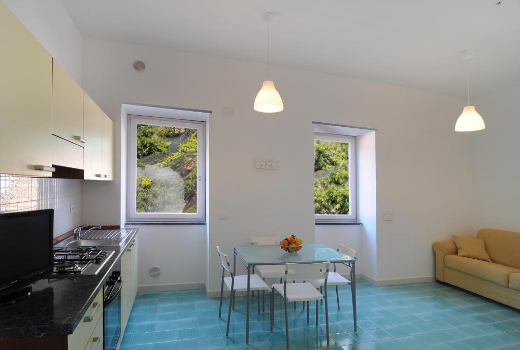 Residence Due Torri Майори Номер фото
